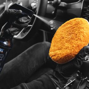 Innenreinigungs- und Pflegepaket