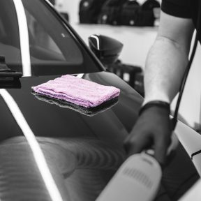 Tücher zum Abwischen der Paste