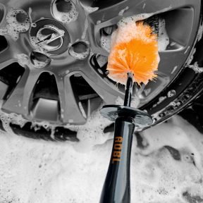 Felgenreinigungs- und Reifenpflegepaket